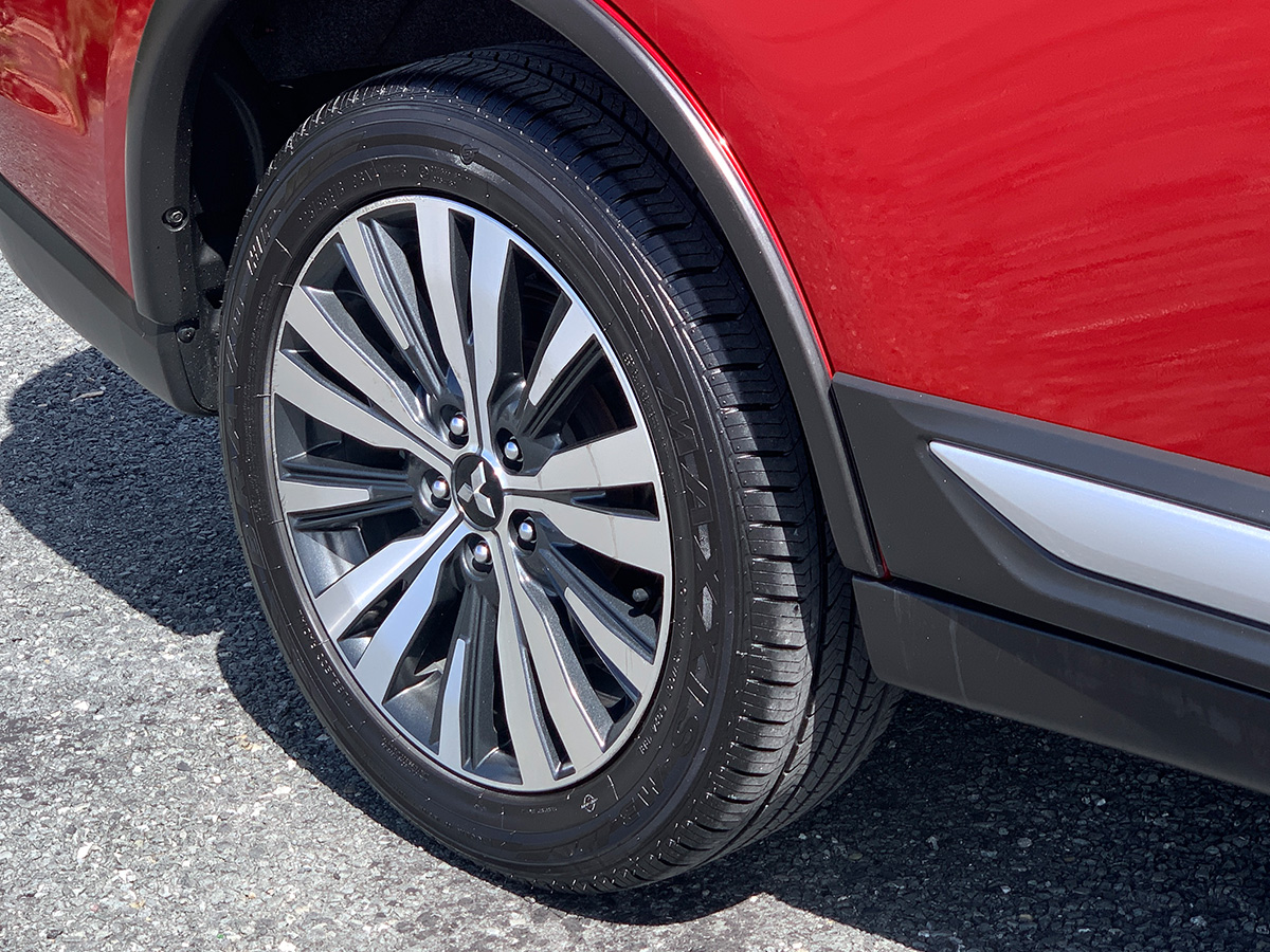 2021 Mitsubishi Outlander LS 2.4L Petrol 7 Seater Automatic