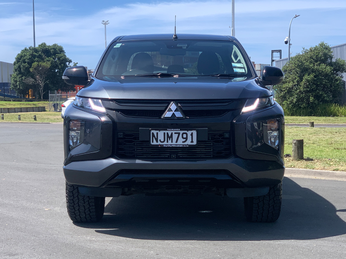 2021 Mitsubishi Triton GLSB 4WD 2.4L Diesel Turbo 6 Speed Auto