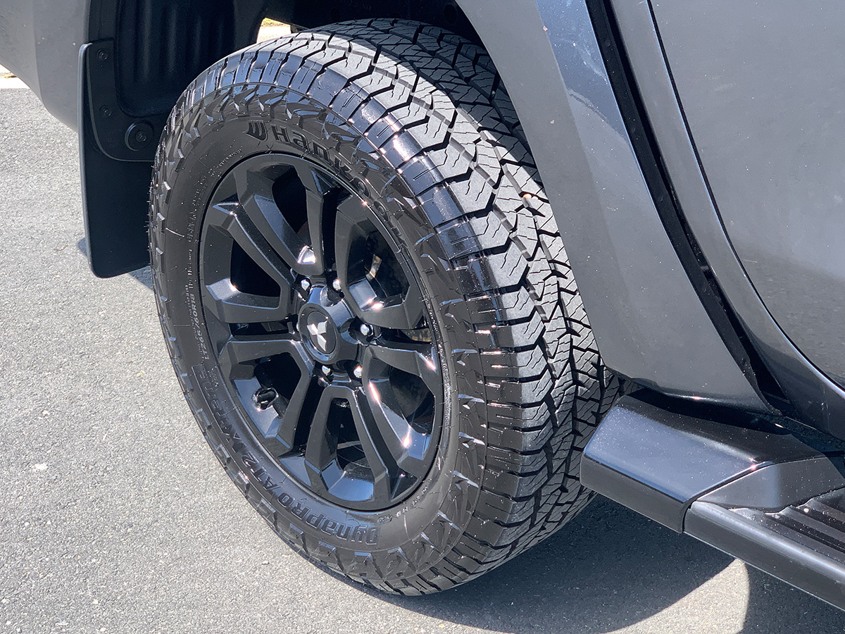 2021 Mitsubishi Triton GLSB 4WD 2.4L Diesel Turbo 6 Speed Auto