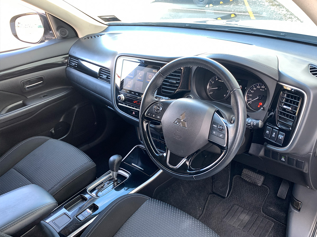 2022 Mitsubishi Outlander LS 2.4L Petrol 7 Seater Automatic