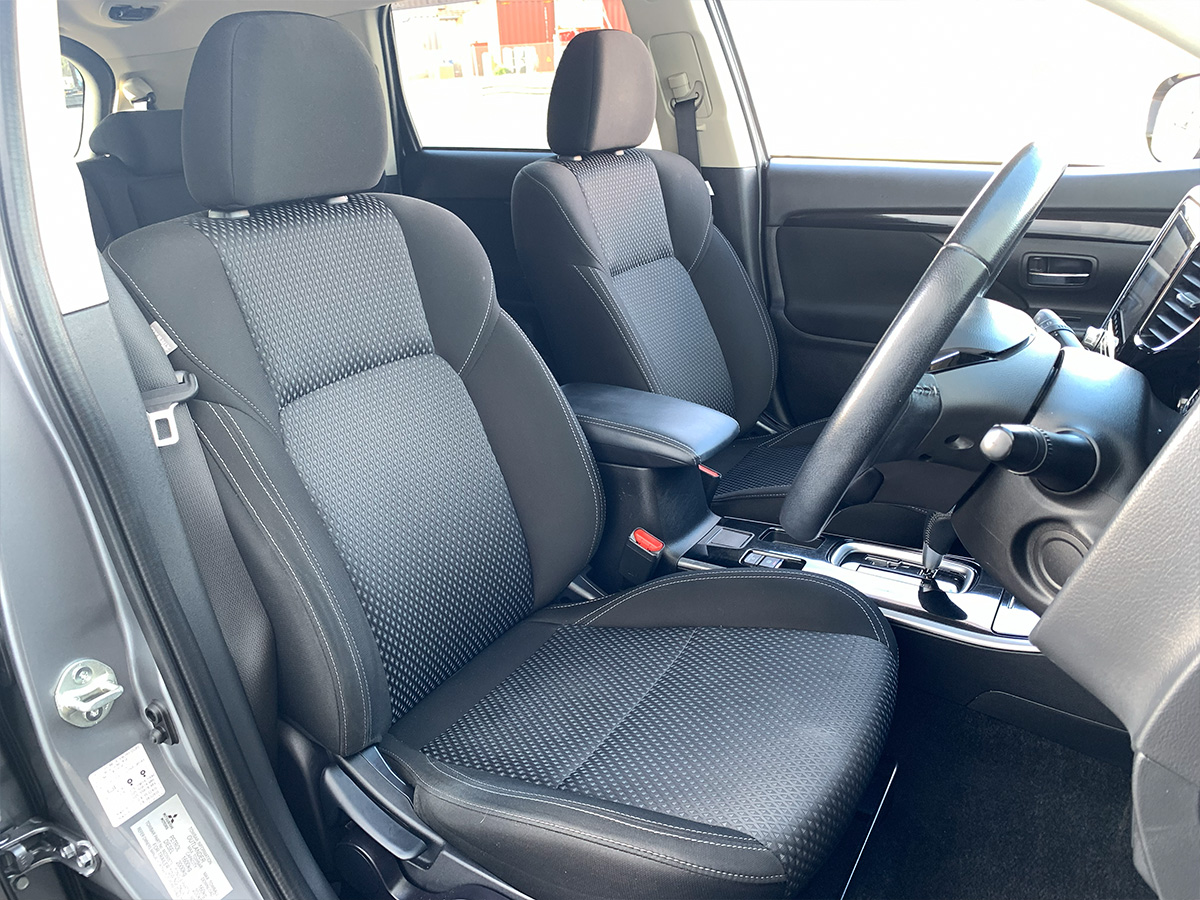 2022 Mitsubishi Outlander LS 2.4L Petrol 7 Seater Automatic