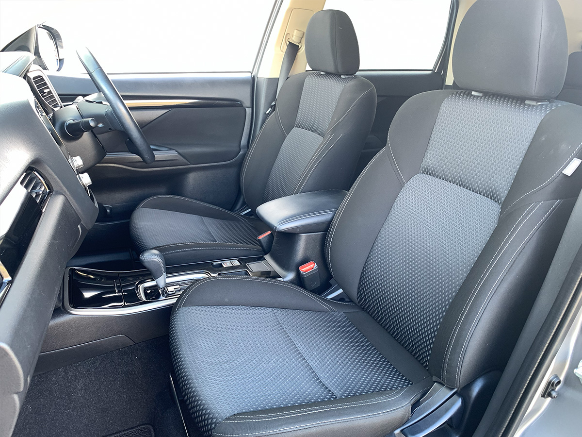 2022 Mitsubishi Outlander LS 2.4L Petrol 7 Seater Automatic