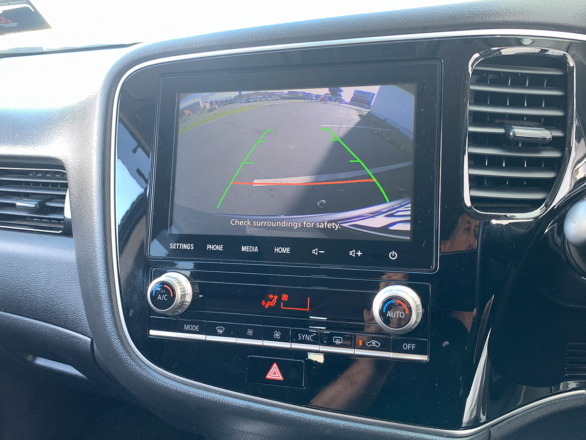 2022 Mitsubishi Outlander LS 2.4L Petrol 7 Seater Automatic