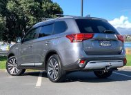 2022 Mitsubishi Outlander LS 2.4L Petrol 7 Seater Automatic