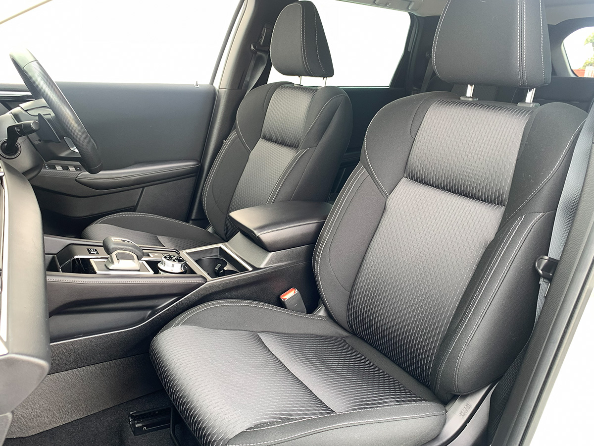 2022 Mitsubishi Outlander LS PHEV Hybrid 4WD