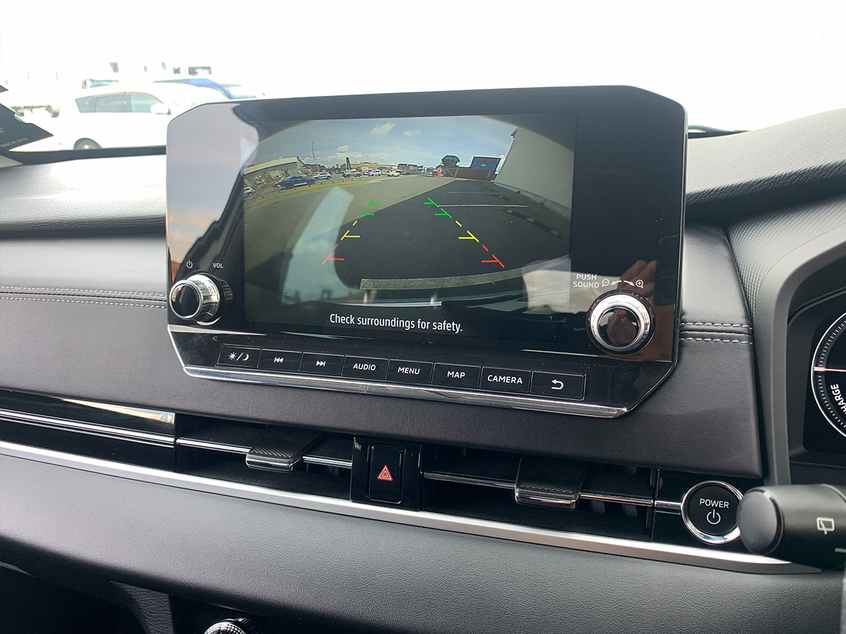 2022 Mitsubishi Outlander LS PHEV Hybrid 4WD