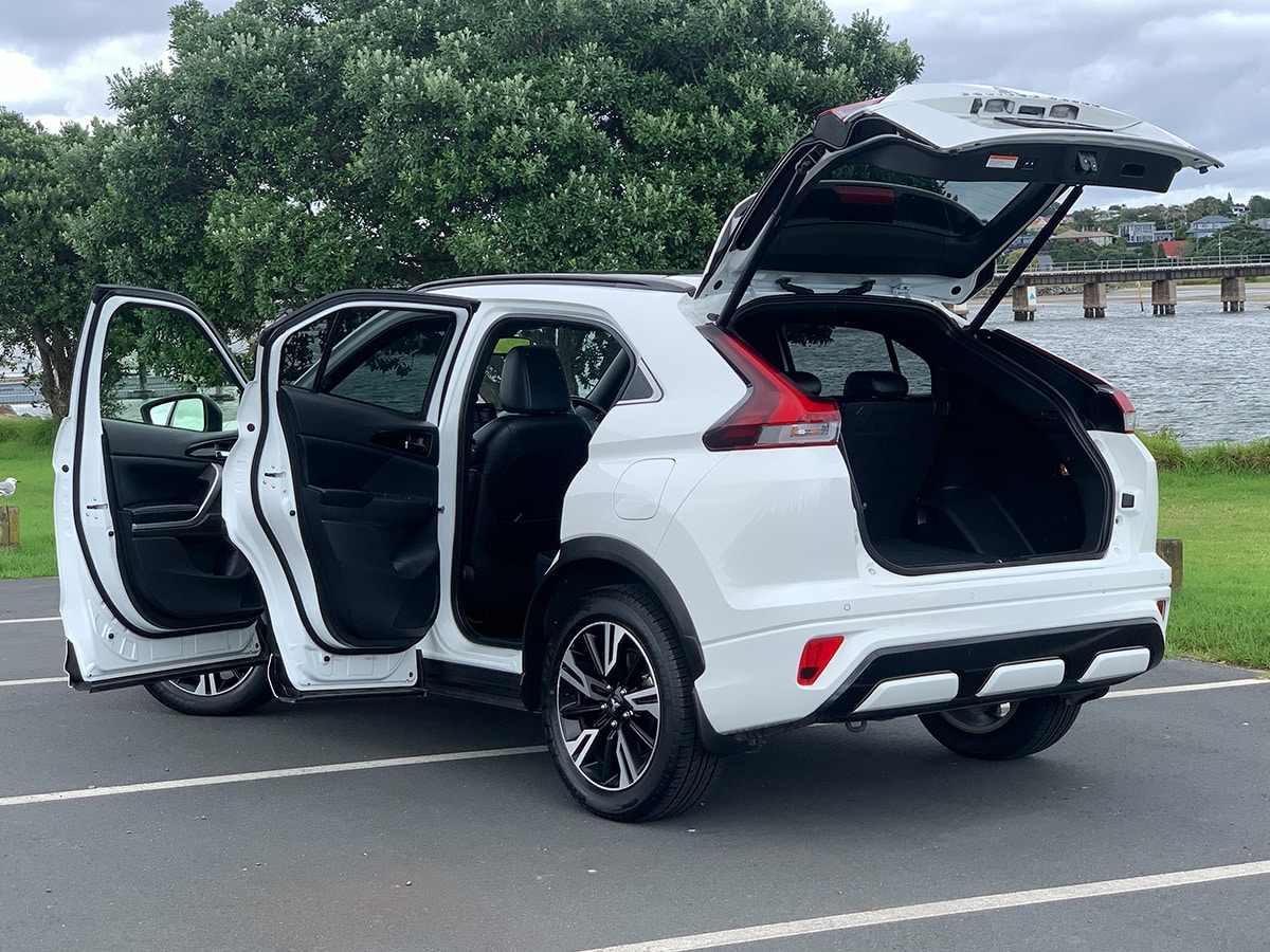 2024 Mitsubishi Eclipse Cross VRX 2WD