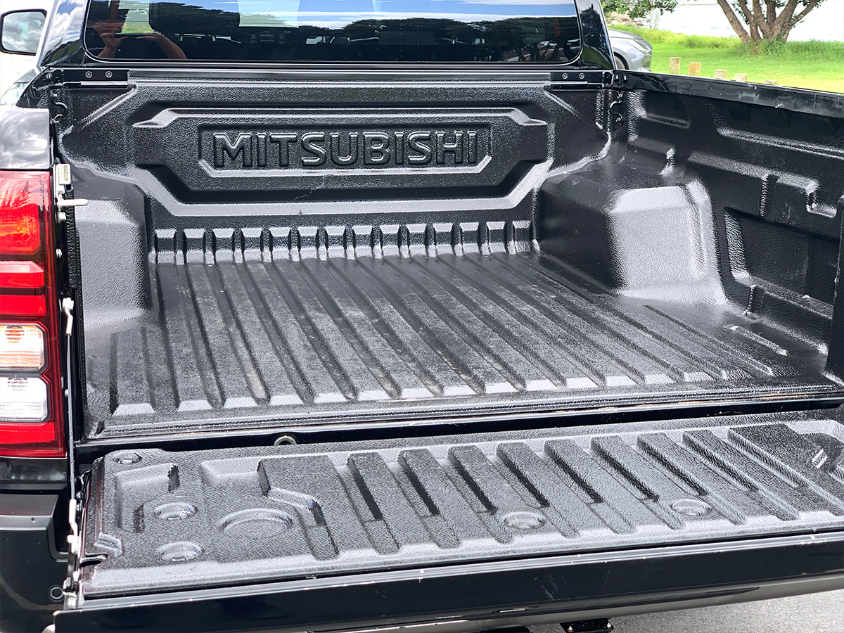 2024 Mitsubishi Triton VRX 4WD 2.4L Bi-Turbo Diesel 6 Speed Auto