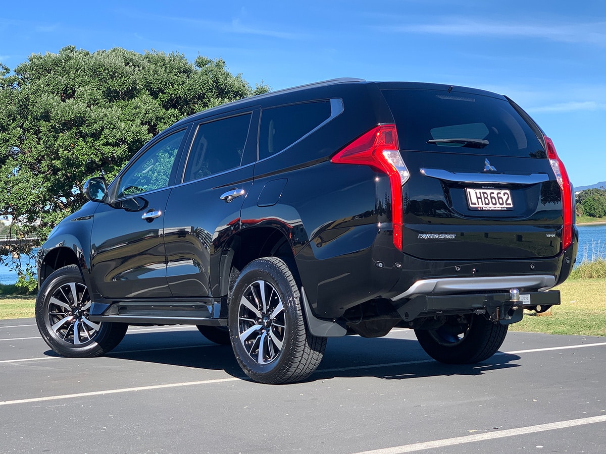 2018 Mitsubishi Pajero Sport VRX 2.4L Diesel 4WD 7 Seater