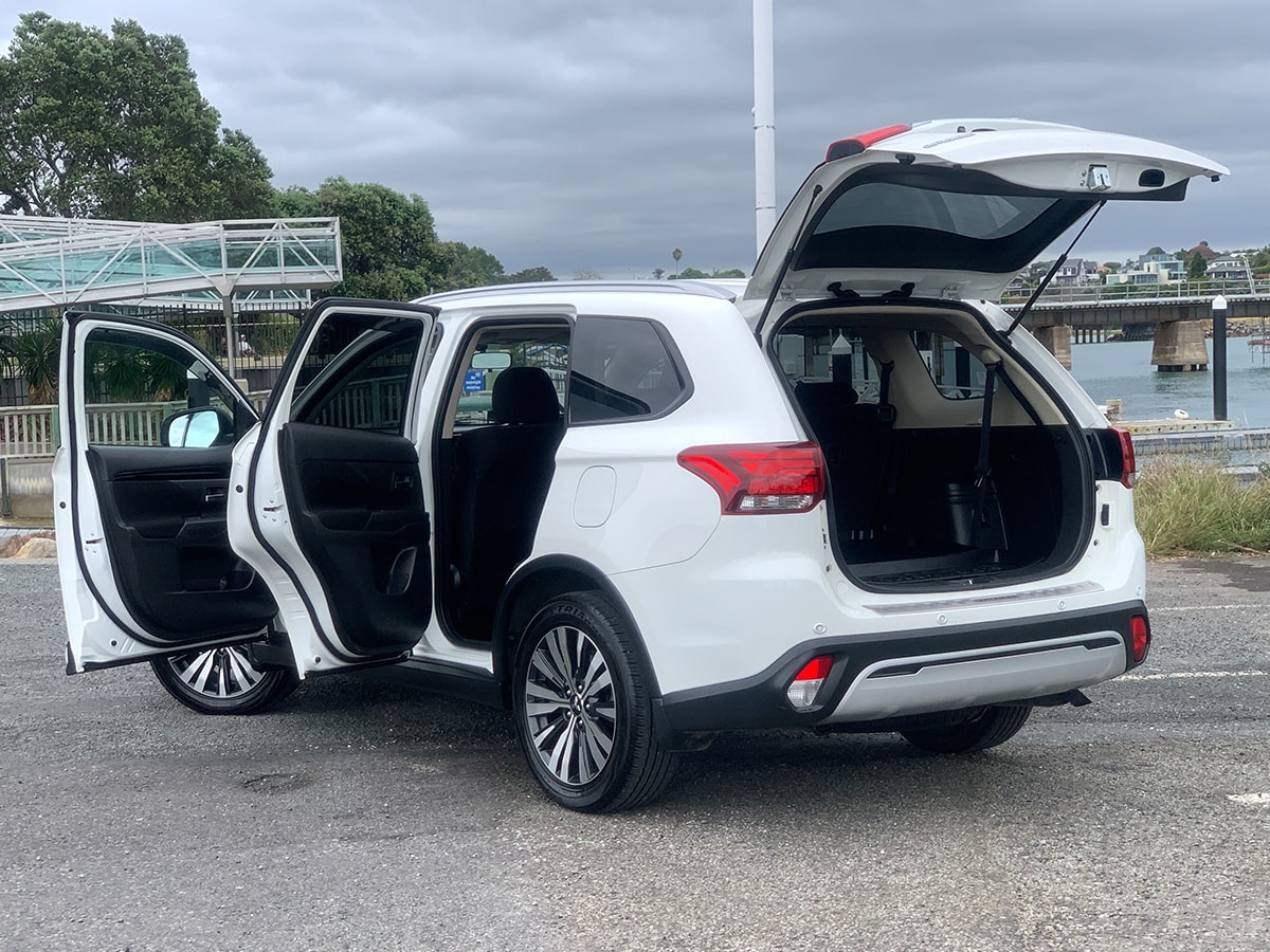 2019 Mitsubishi Outlander LS 7 Seater 2.0L Petrol 2WD