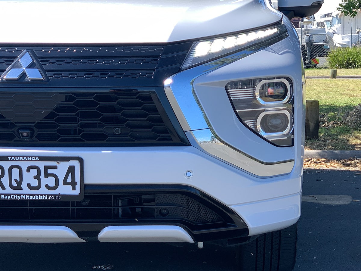 2022 Mitsubishi Eclipse Cross VRX PHEV 4WD