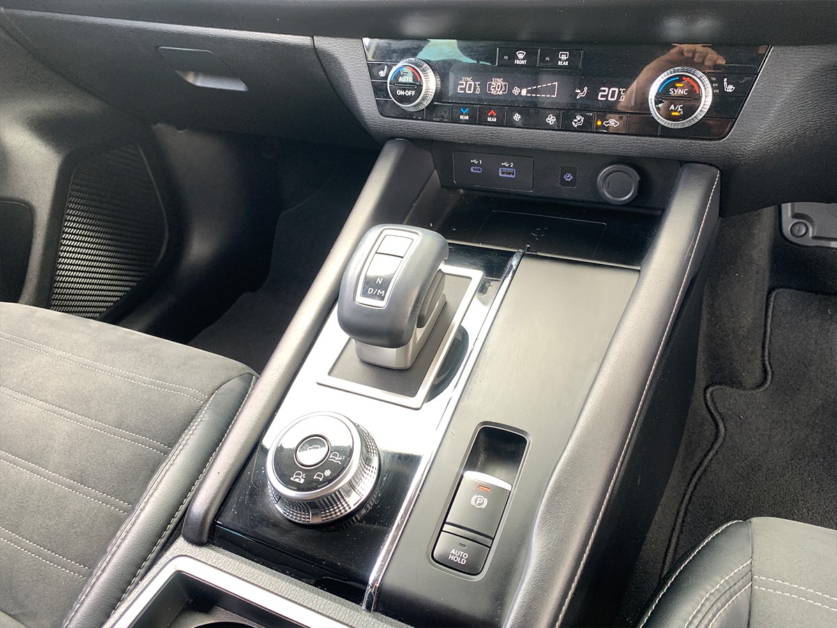 2022 Mitsubishi Outlander XLS 4WD 2.5L Petrol 7 Seater