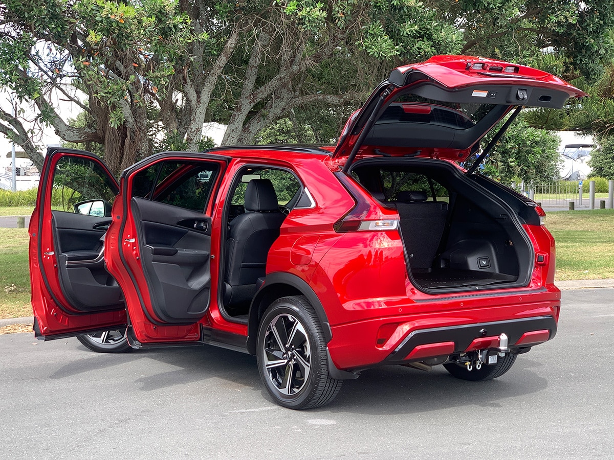 2024 Mitsubishi Eclipse Cross PHEV VRX