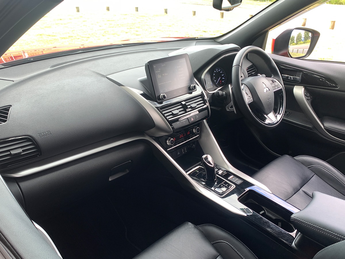 2024 Mitsubishi Eclipse Cross PHEV VRX