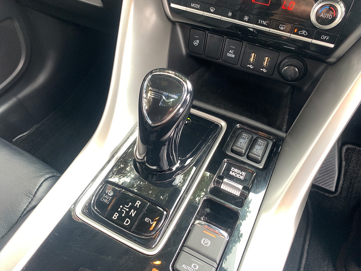 2024 Mitsubishi Eclipse Cross PHEV VRX