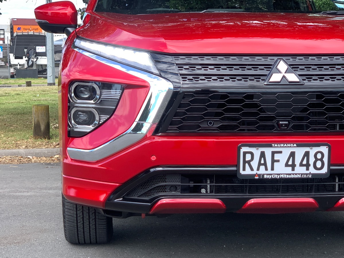 2024 Mitsubishi Eclipse Cross PHEV VRX