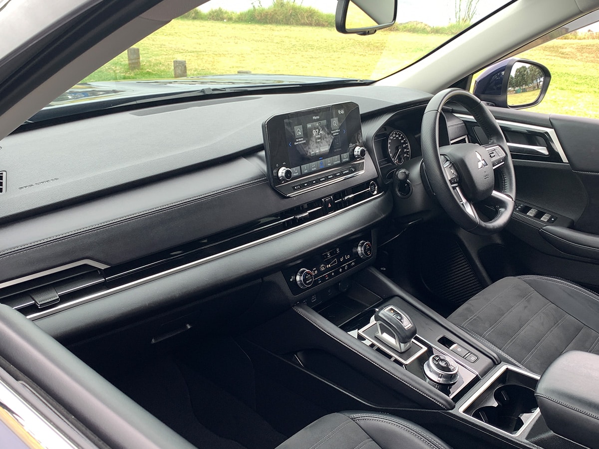 2024 Mitsubishi Outlander XLS 4WD 7 Seater 2.5L Petrol Auto