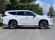 2024 Mitsubishi Pajero Sport VRX