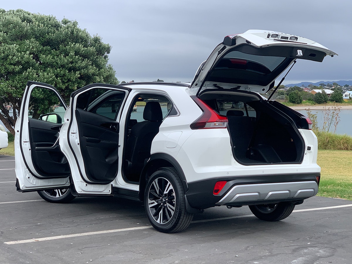 2025 Mitsubishi Eclipse Cross XLS 2WD