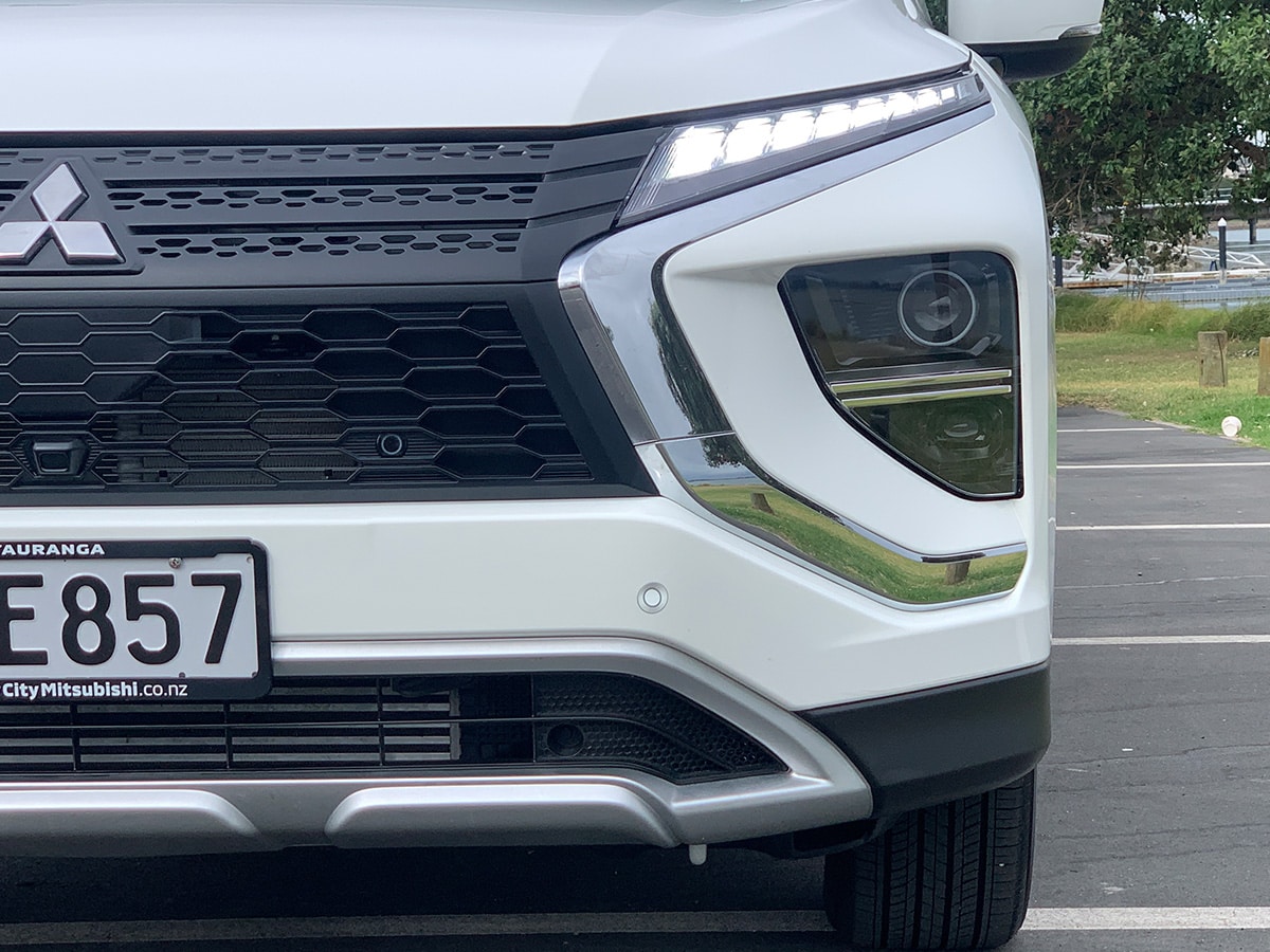 2025 Mitsubishi Eclipse Cross XLS 2WD