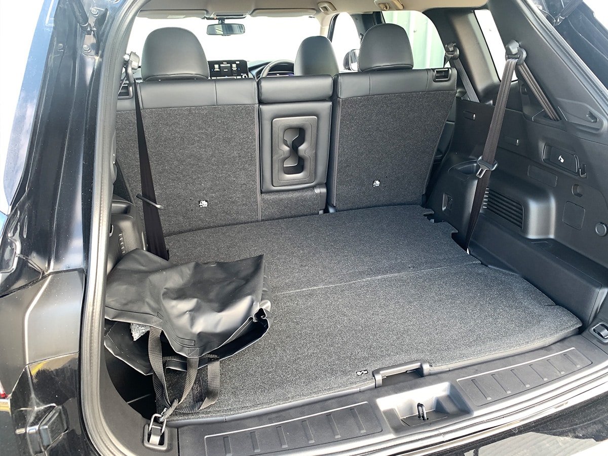 2025 Mitsubishi Outlander XLS PHEV Hybrid 4WD