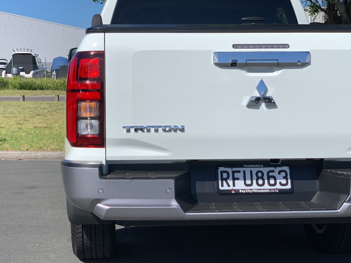 2025 Mitsubishi Triton GLXR 2WD 2.4L Bi-Turbo Diesel 6 Speed Auto