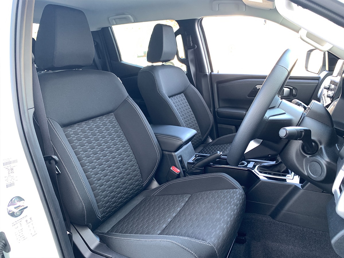 2025 Mitsubishi Triton GLXR 2WD 2.4L Bi-Turbo Diesel 6 Speed Auto