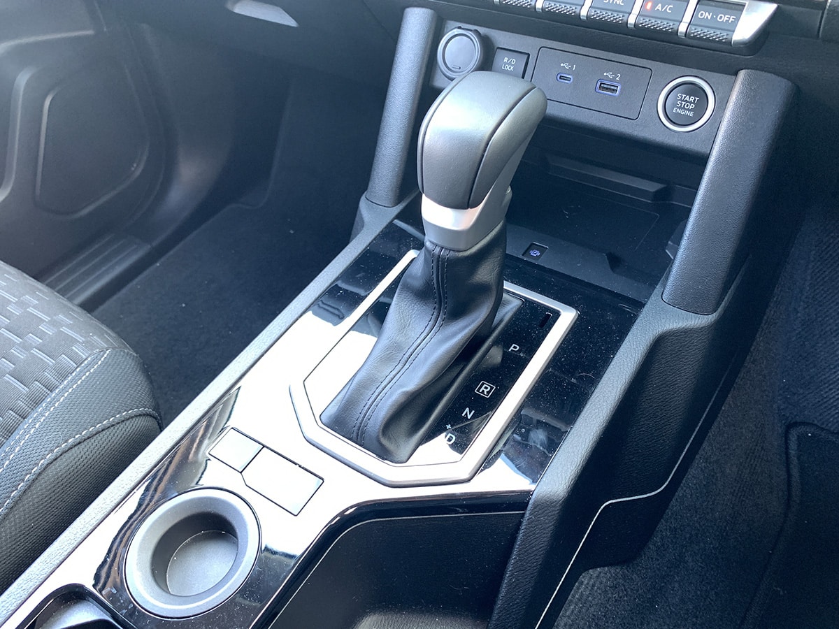 2025 Mitsubishi Triton GLXR 2WD 2.4L Bi-Turbo Diesel 6 Speed Auto