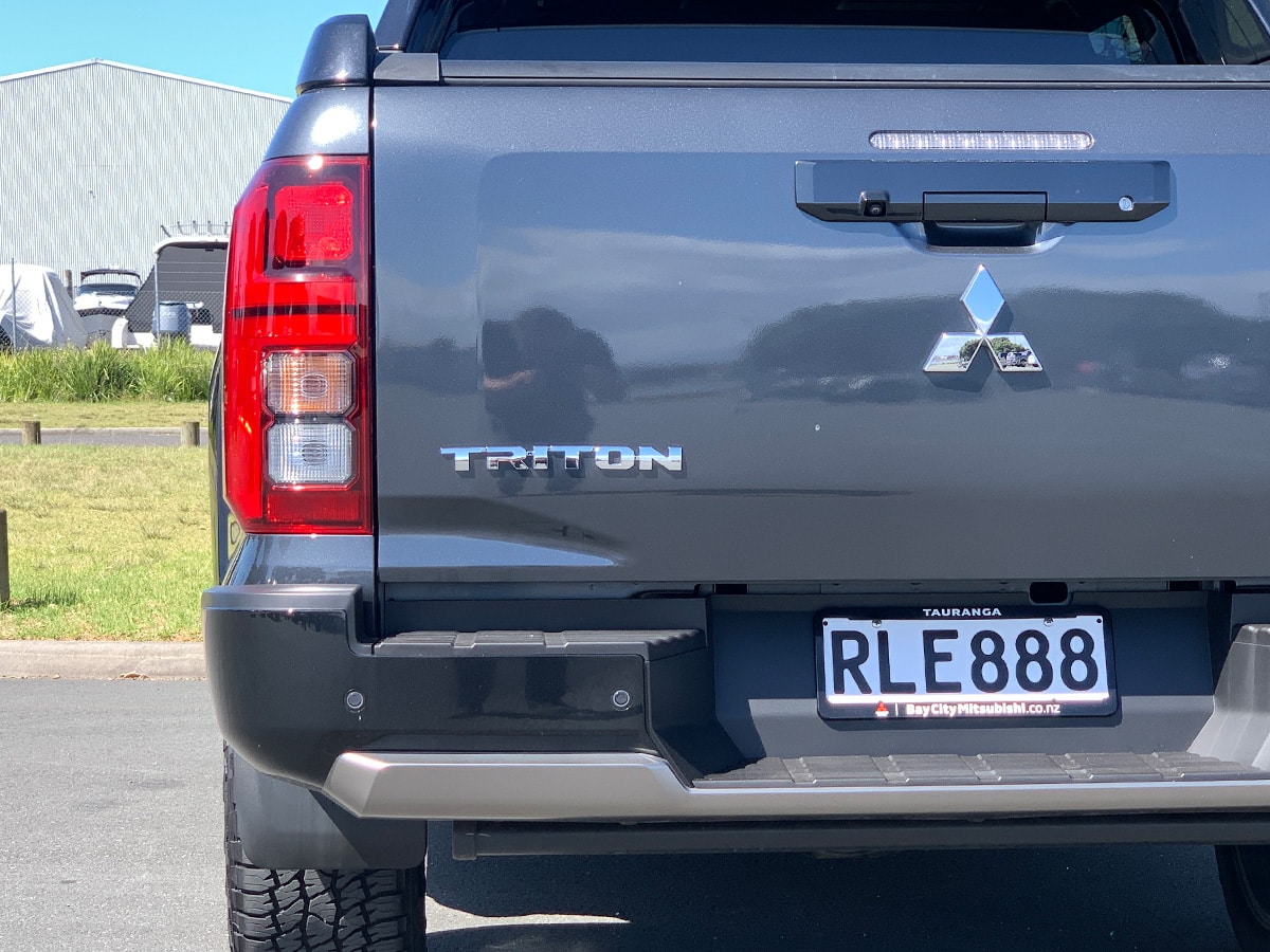 2025 Mitsubishi Triton GSR 4WD