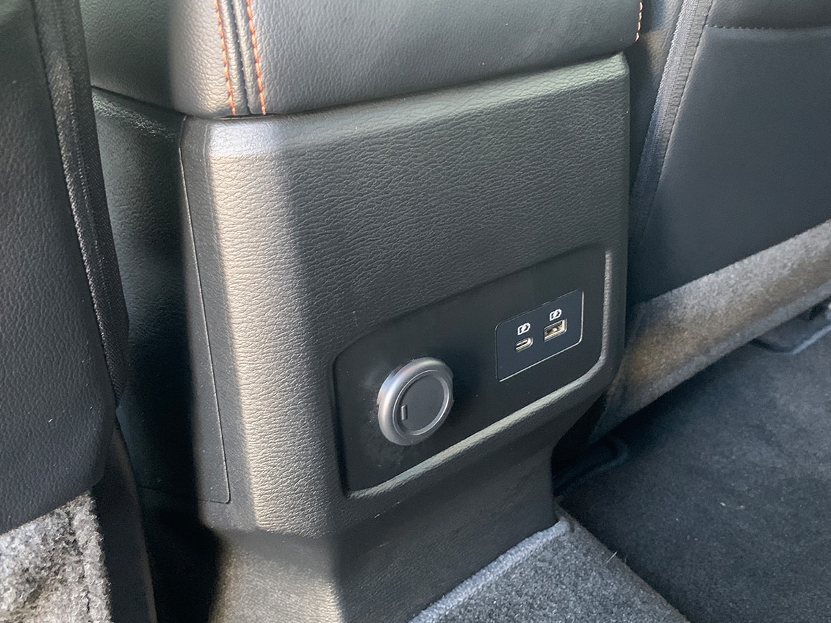 2025 Mitsubishi Triton GSR 4WD