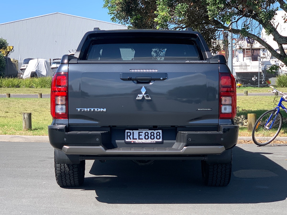 2025 Mitsubishi Triton GSR 4WD