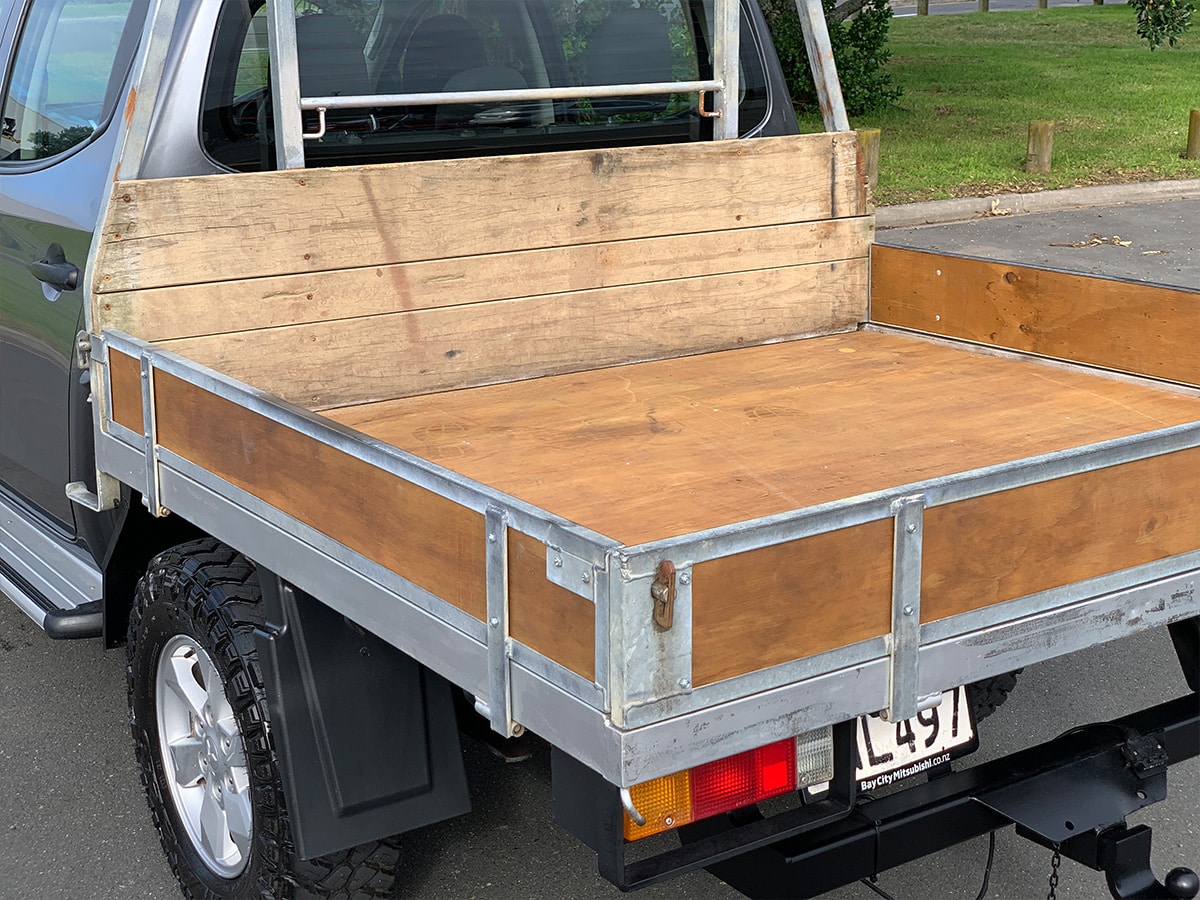 2018 Mitsubishi Triton GLX 4WD Flat Deck 2.4L Diesel Auto