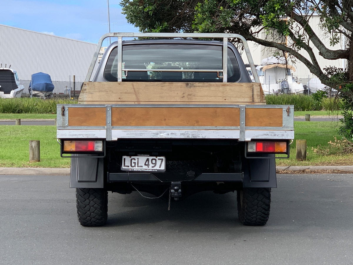 2018 Mitsubishi Triton GLX 4WD Flat Deck 2.4L Diesel Auto