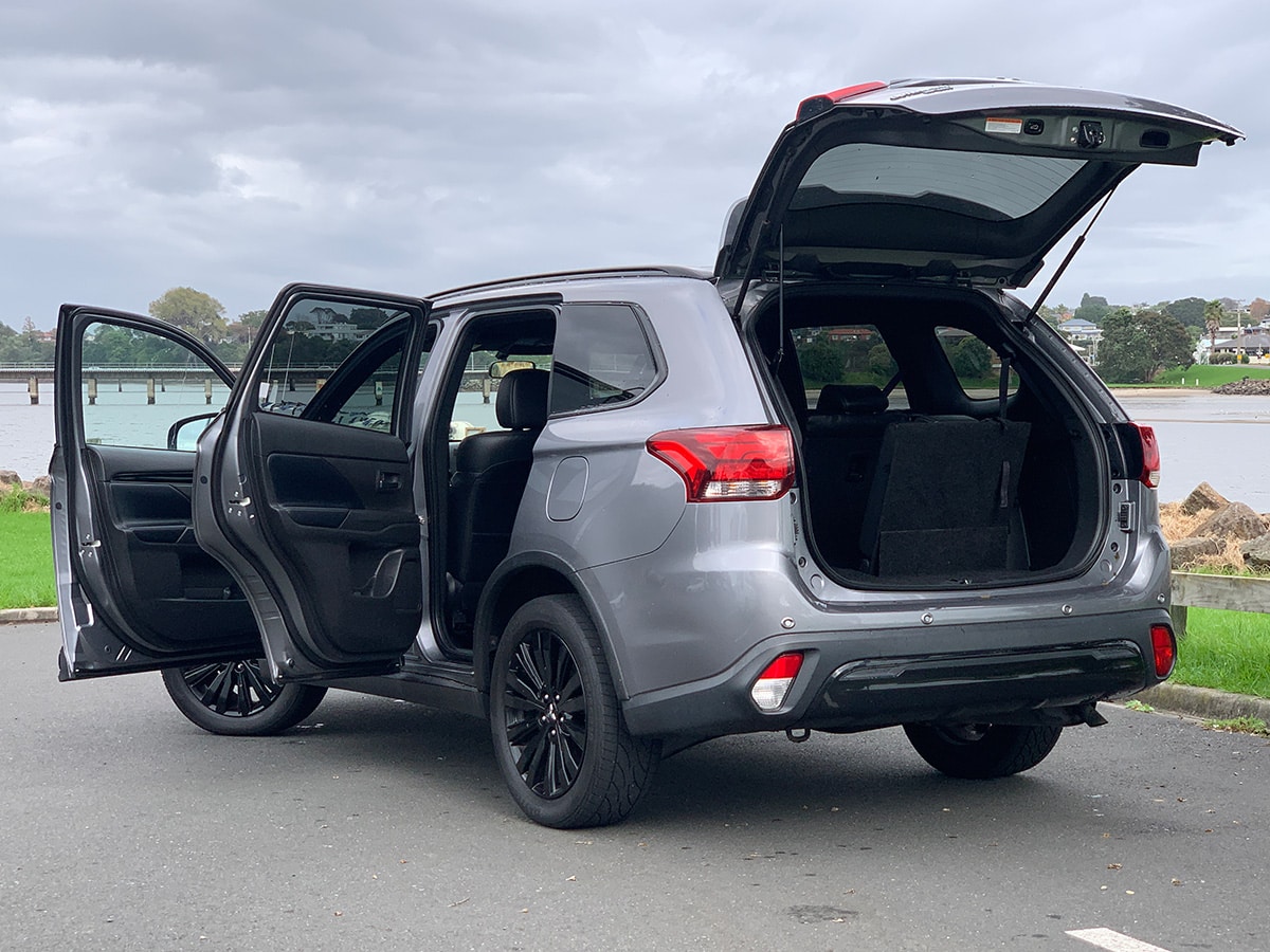 2020 Mitsubishi Outlander SPORT 2.4L Petrol 4WD 7 Seater
