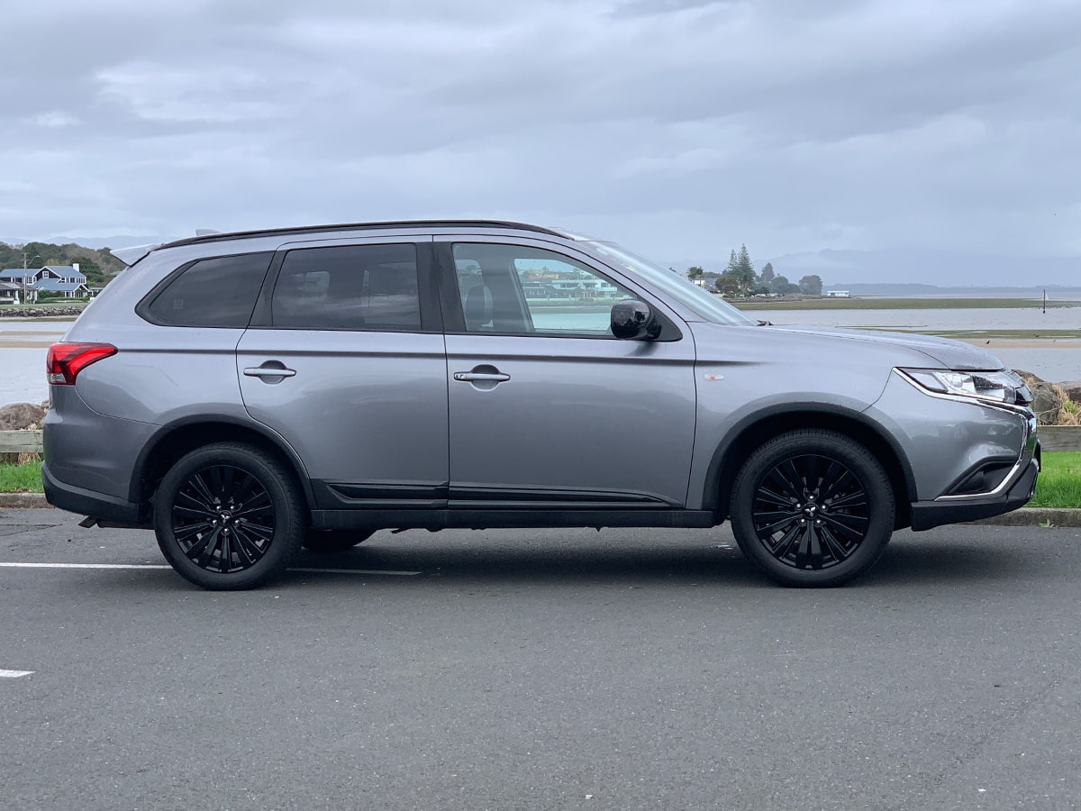 2020 Mitsubishi Outlander SPORT 2.4L Petrol 4WD 7 Seater
