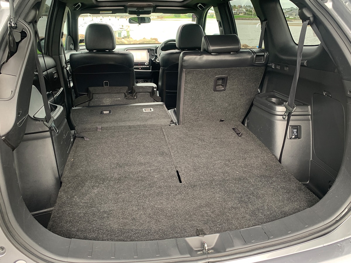 2020 Mitsubishi Outlander SPORT 2.4L Petrol 4WD 7 Seater