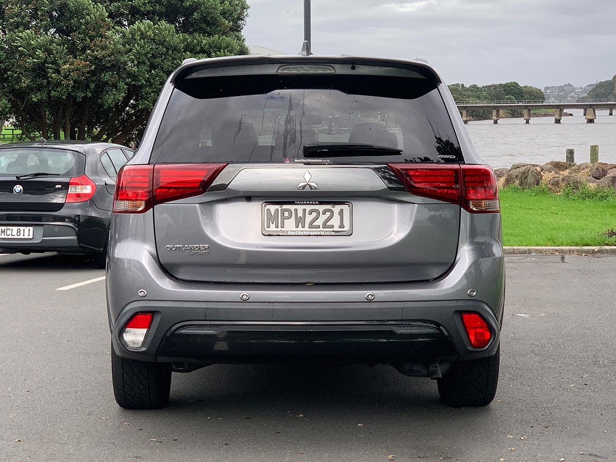 2020 Mitsubishi Outlander SPORT 2.4L Petrol 4WD 7 Seater
