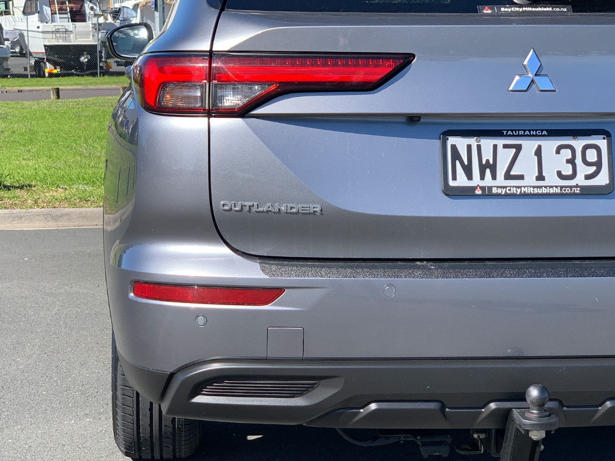 2022 Mitsubishi Outlander LS 4WD 2.5L Petrol Auto
