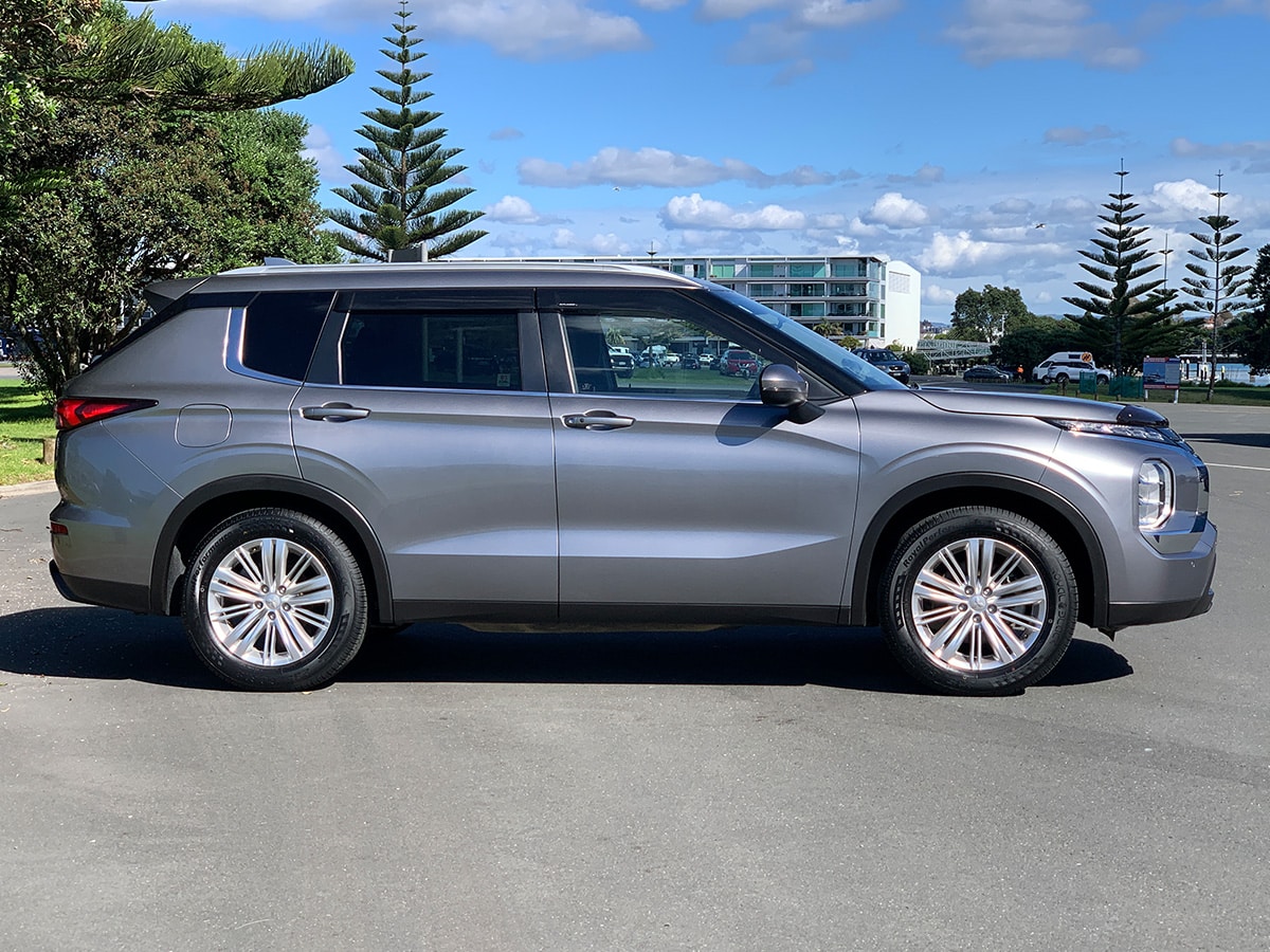 2022 Mitsubishi Outlander LS 4WD 2.5L Petrol Auto