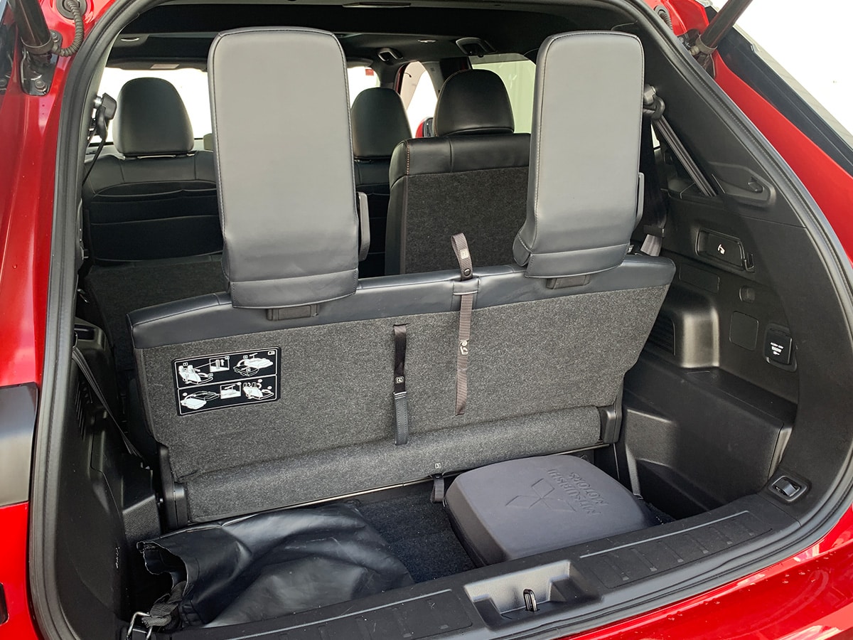 2023 Mitsubishi Outlander PHEV Exceed