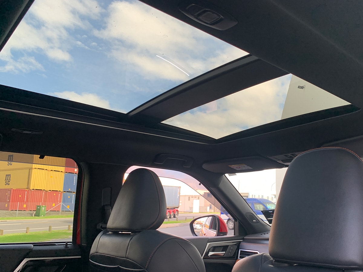2023 Mitsubishi Outlander PHEV Exceed