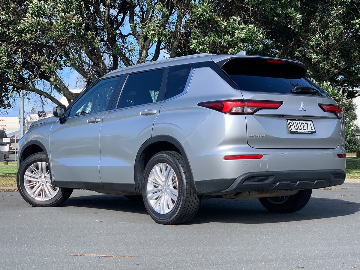 2023 Mitsubishi Outlander LS 4WD 2.5L Petrol Auto