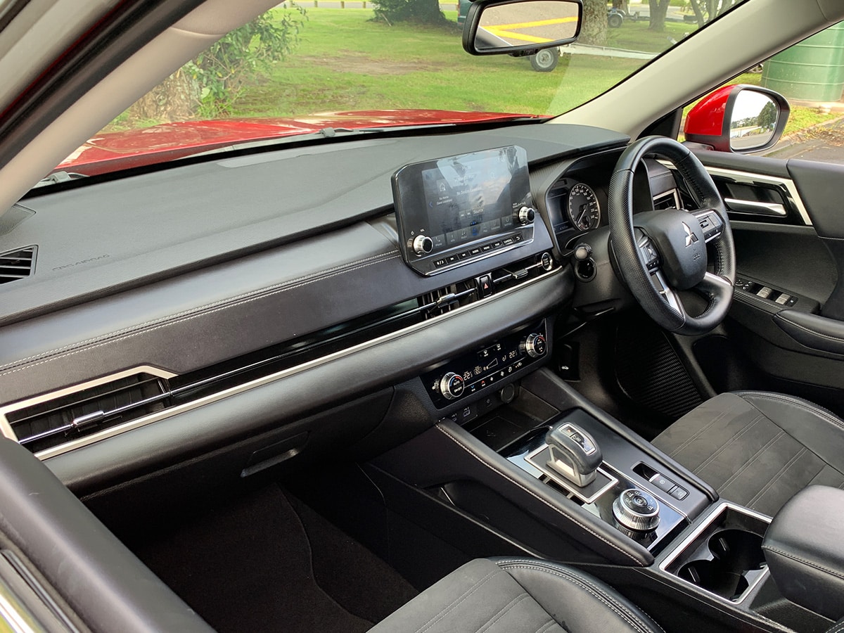 2023 Mitsubishi Outlander XLS 4WD 7 Seater 2.5L Petrol Auto