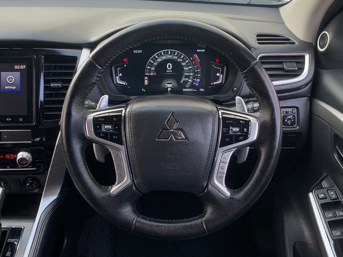 2023 Mitsubishi Pajero Sport VRX Black Edition