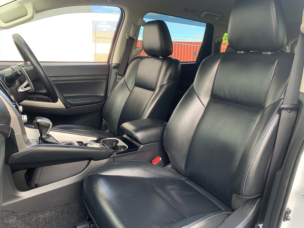 2023 Mitsubishi Pajero Sport VRX Black Edition