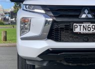 2023 Mitsubishi Pajero Sport VRX Black Edition