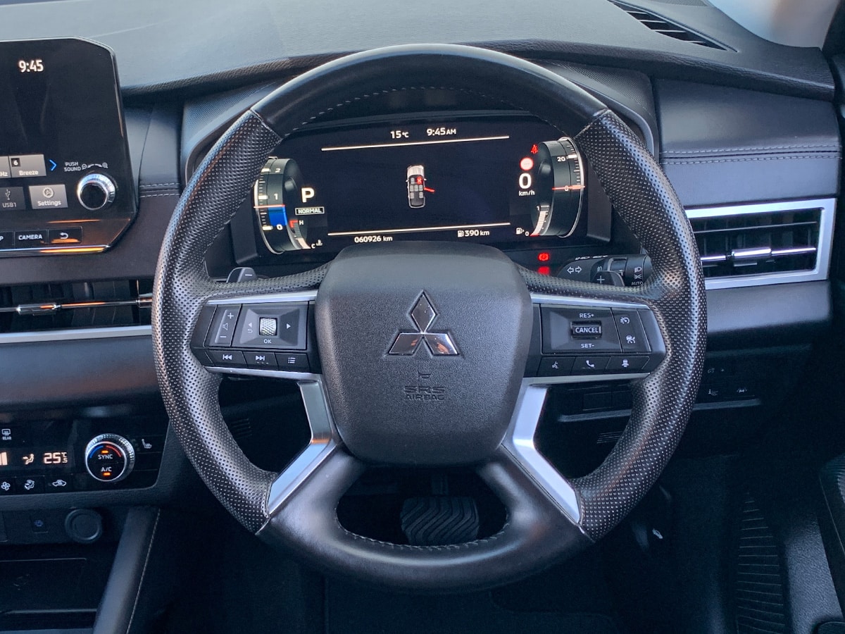 2024 Mitsubishi Outlander VRX 2.5L 4WD 7 Seater CVT Auto