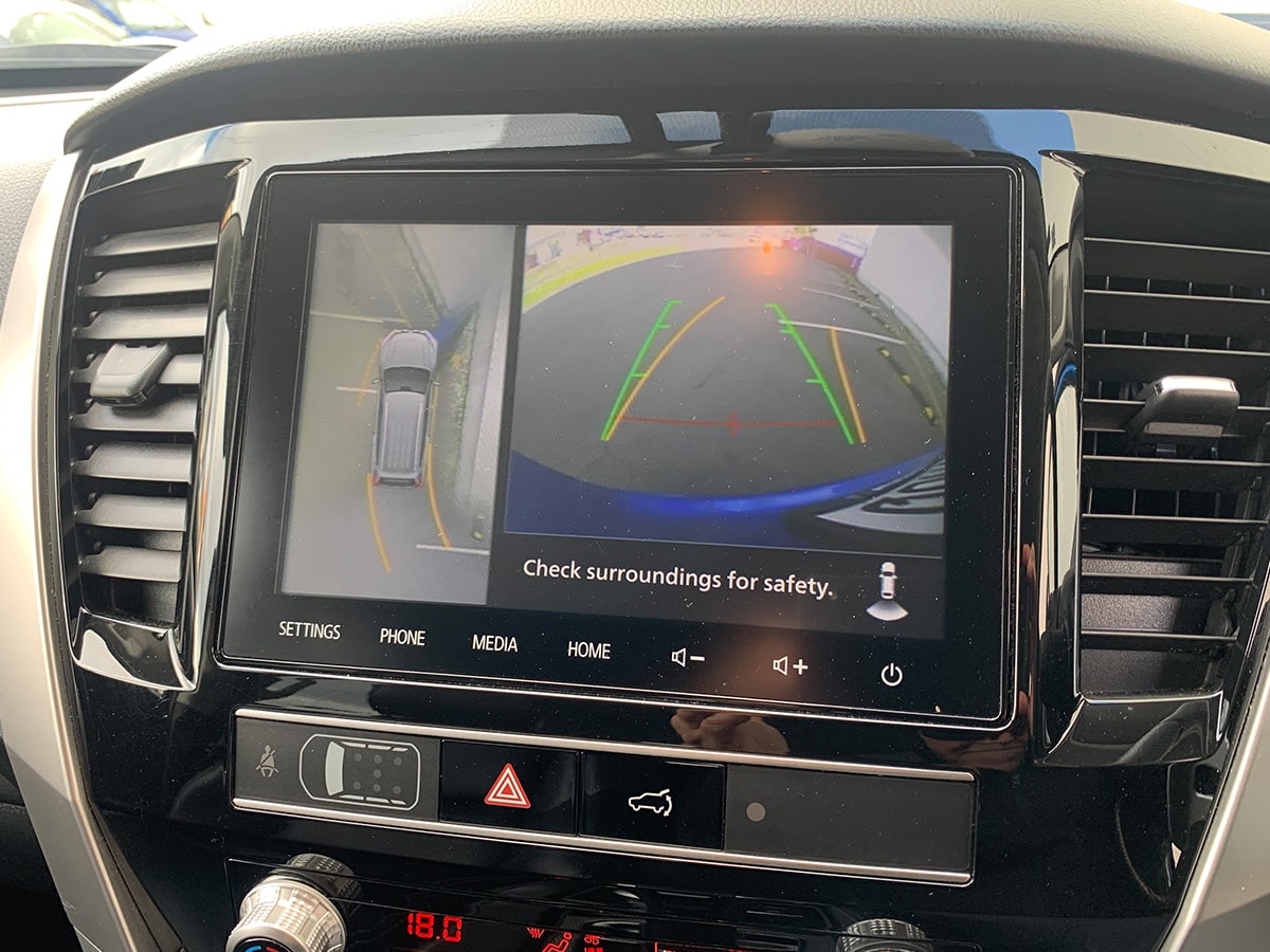 2024 Mitsubishi Pajero Sport VRX