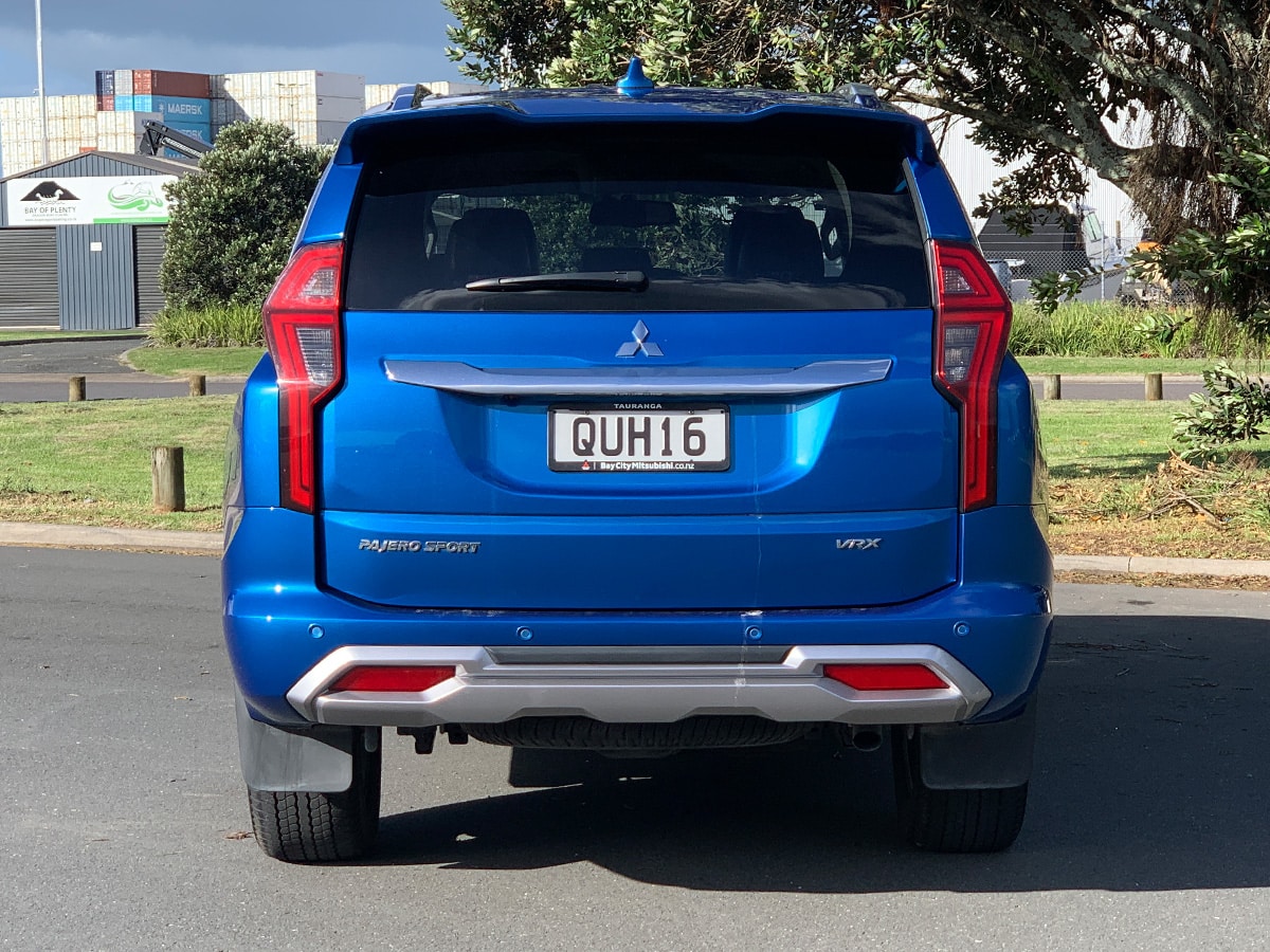 2024 Mitsubishi Pajero Sport VRX