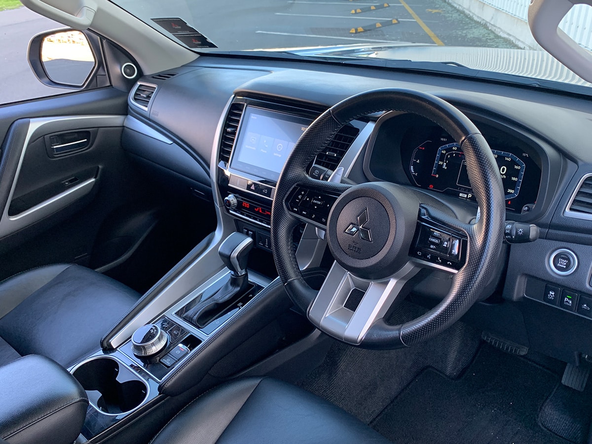 2024 Mitsubishi Pajero Sport VRX 4WD 7 Seater